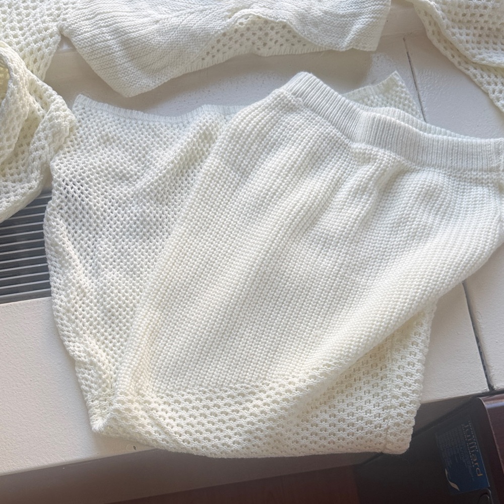 Cream Knit Two-Piece Set - Picture 7 of 7